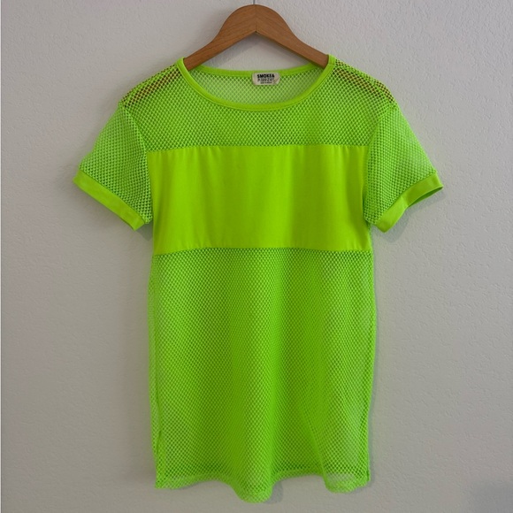 Size M Neon Green Mesh T-Shirt Top - Picture 14 of 17